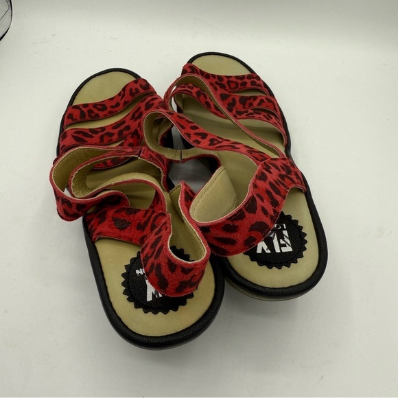 Fly London Sandal Womens Size 41 US 10 Red Leopard Print Comfort Heels slingback - Picture 3 of 5